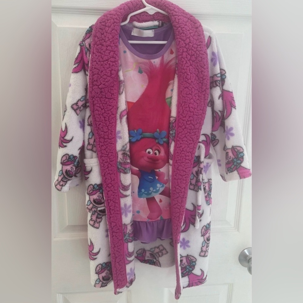Trolls Robe, Nightgown & Pillowcase, Girls Size 5T